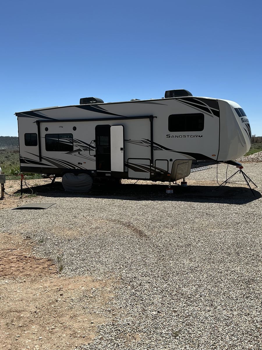 Sandstorm Toy Hauler 2022