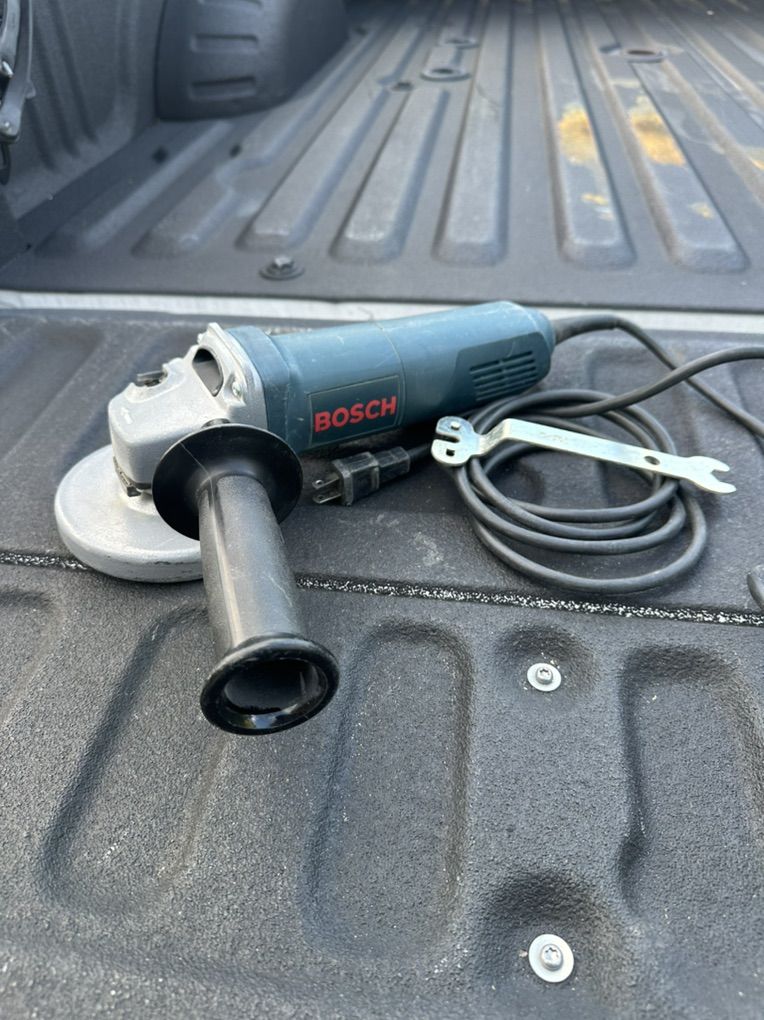 POWER TOOLS  AND STEEL WORKING TOOLS