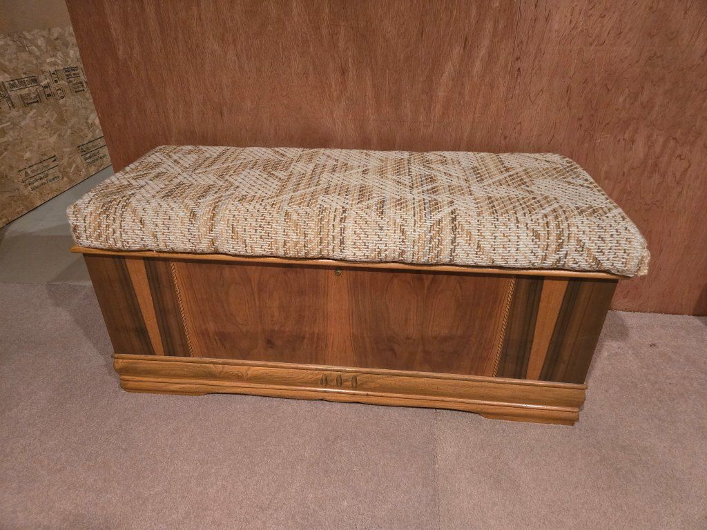 Main image 13