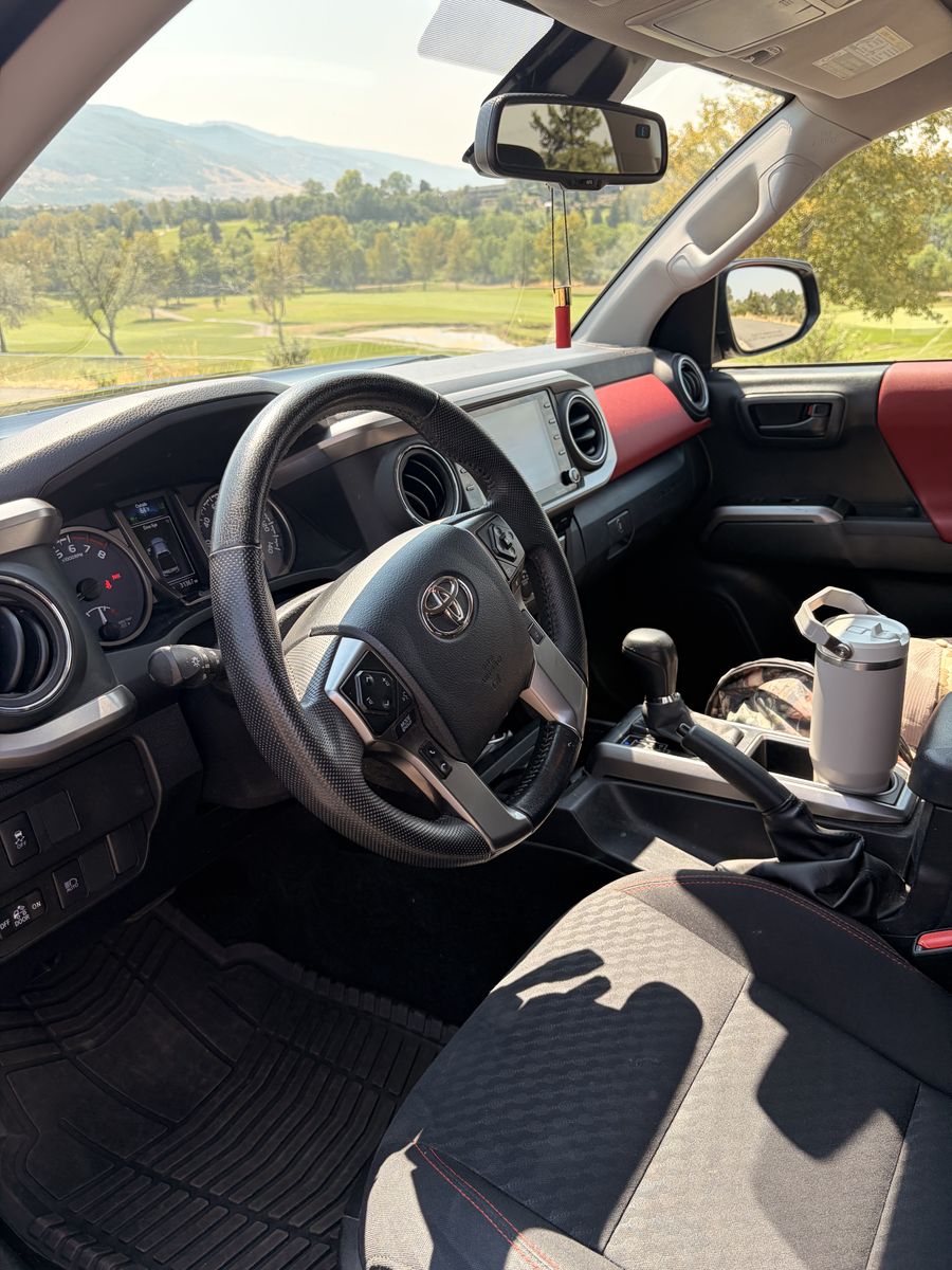 2023 Toyota Tacoma SR5 V6