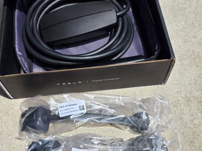 Tesla Mobile Connector Bundle: NEMA 5-15 & NEMA 14-50 Adapters - New