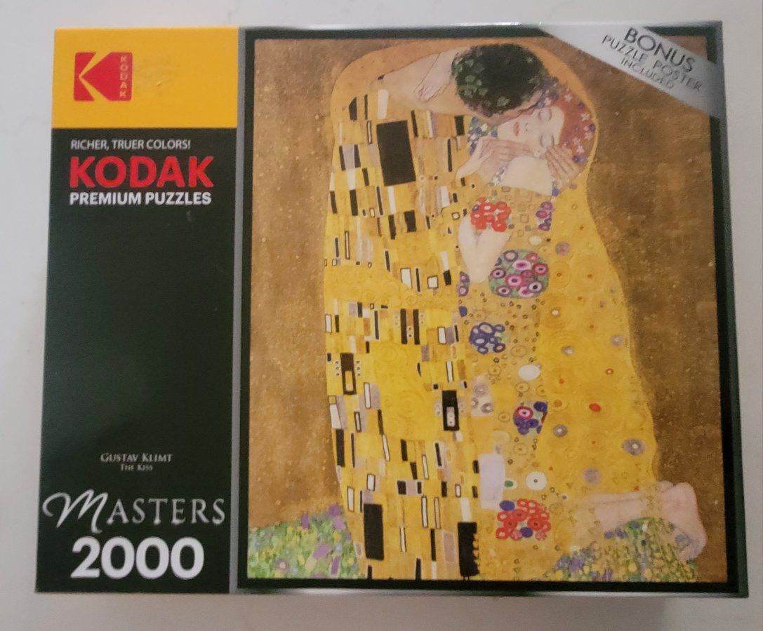 The Kiss by Gustav Klimt - 2000 Piece Jigsaw Puzzl