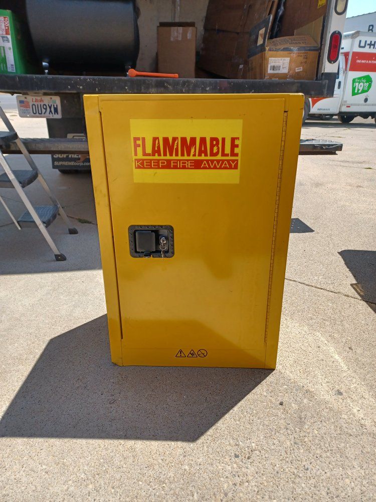 Maxxbuild SC12F-P Flammable Storage Safety Cabinet Yellow 12 Gallon 23 in. W x 35 in. H x 18 in.