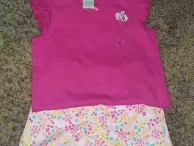 3T FLOWER SHORTS, PINK SHIRT