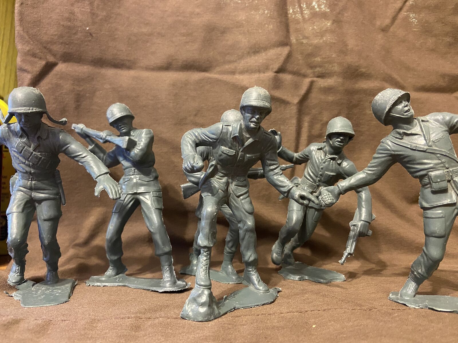 Christmas, 1963, Louis MARX Original Plastic Platoon Army Men