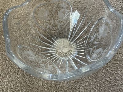 Clear Glass Bowl, Etched Floral Flower Pattern, Decorative Scalloped Rim
