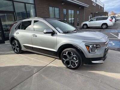 2024 Kia Niro EX Touring