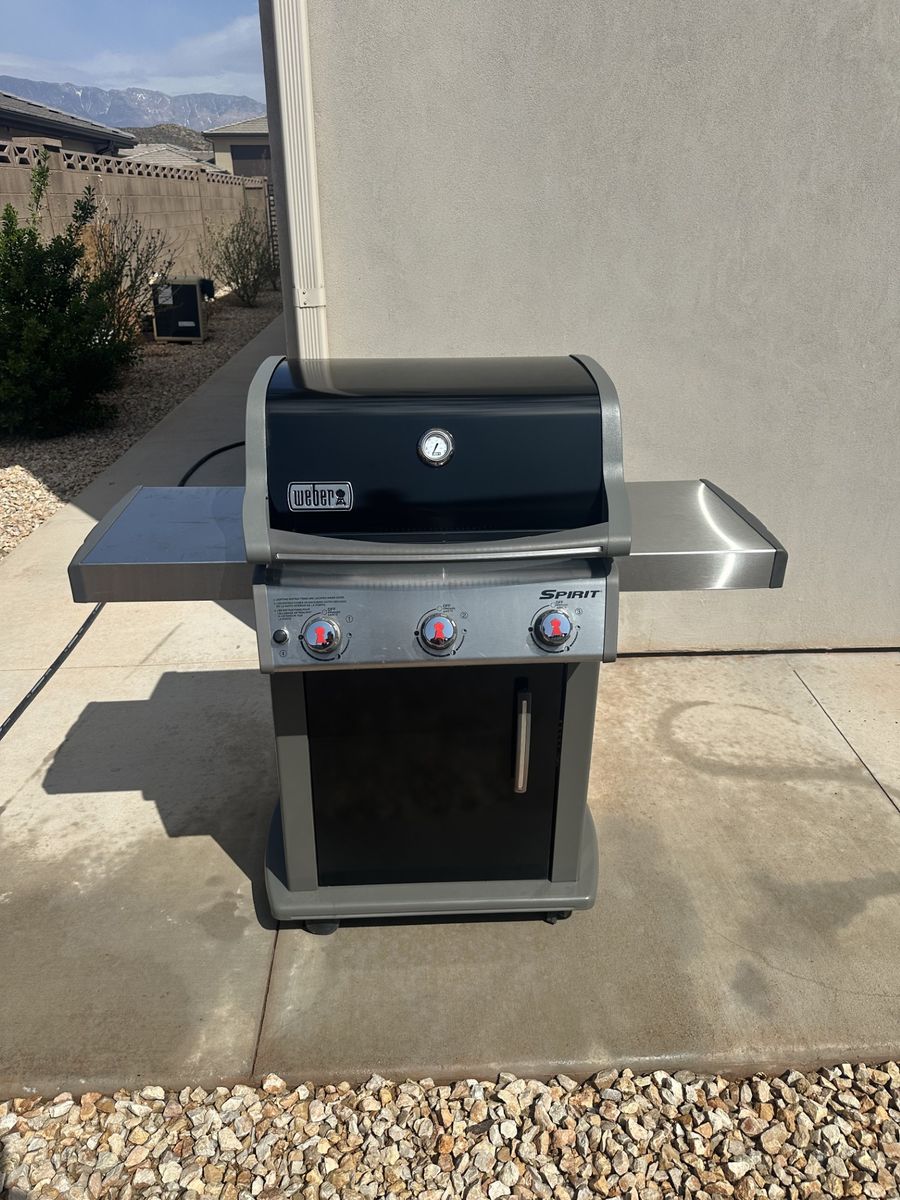 Weber 3 burner Grill, Spirit