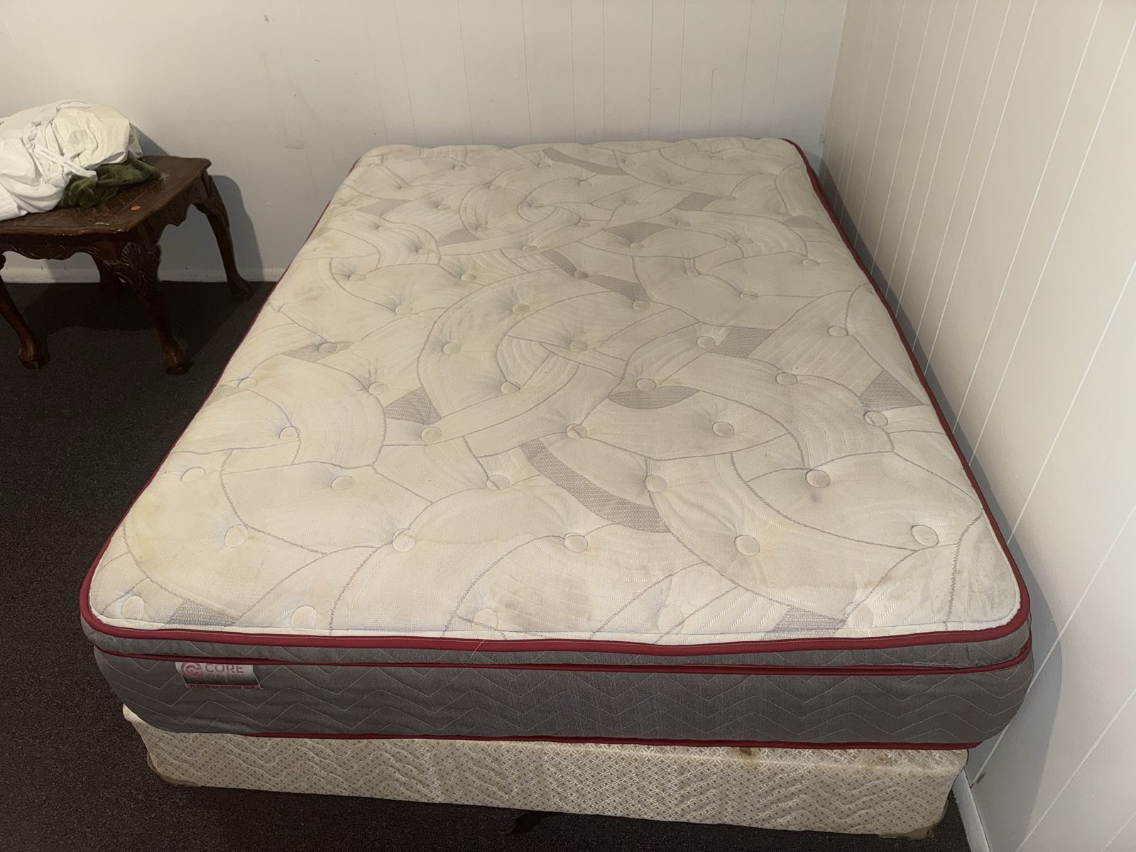 King Size Matress and box spring
