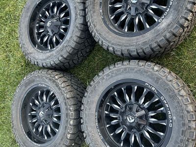 Brand new fuel wheels and tires