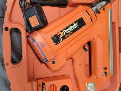 Paslode cordless nail gun utility framing nailer