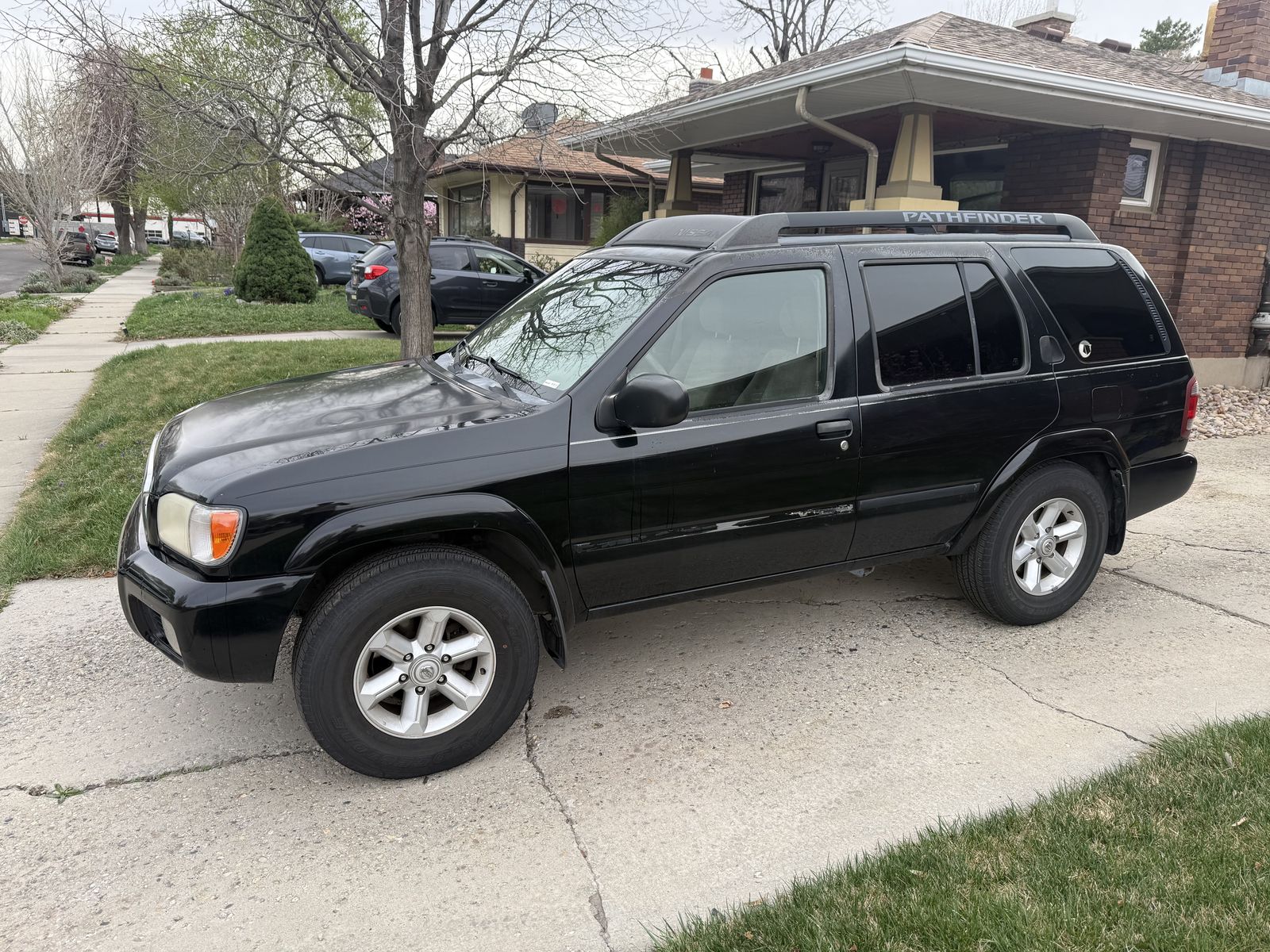 2004 NISSAN PATHFINDER