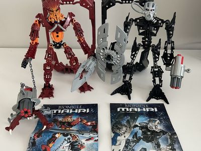 Lego Bionicle Toa Mahri lot with instructions and canisters