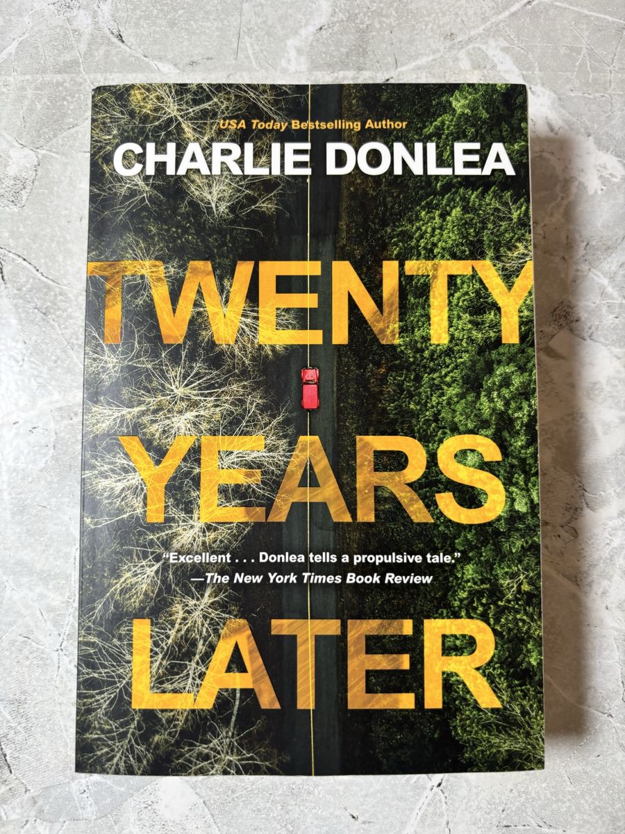 Twenty Years Later Charlie Donlea Paperback NEW