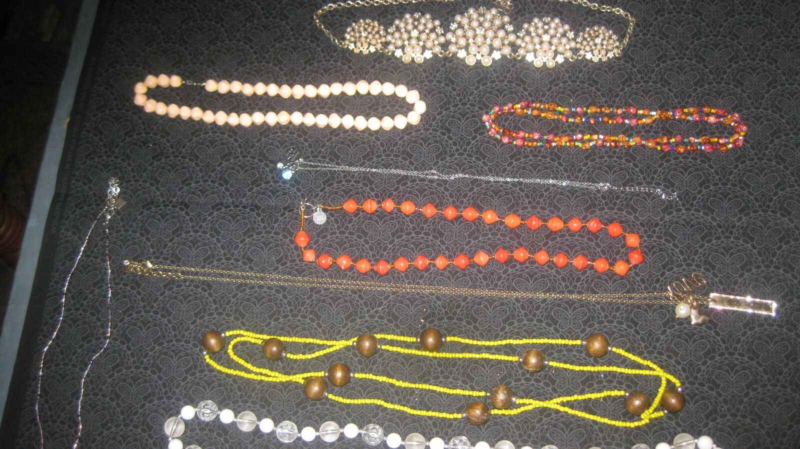 Necklace Lot 21 in total
