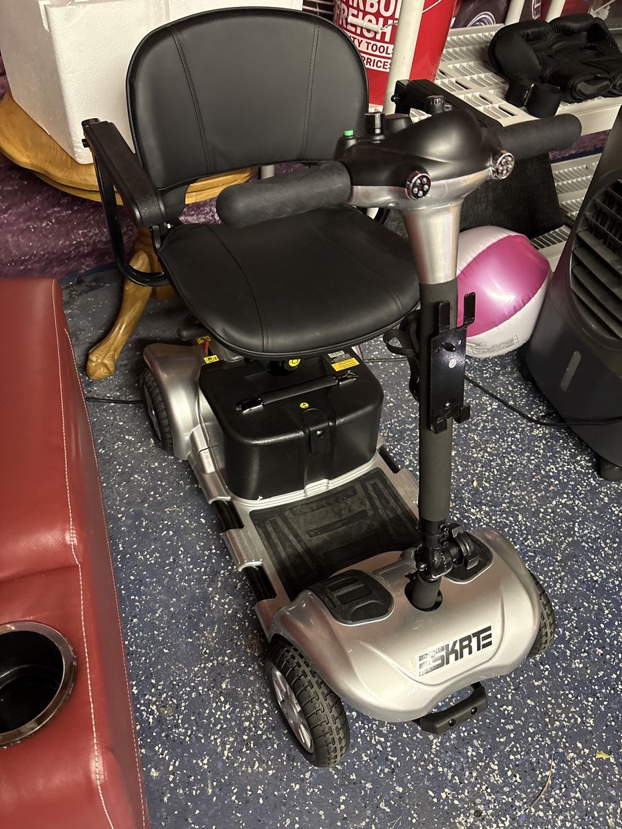 SKRTE Mobility Scooter Electric Wheelchair, 4-Wheel, Silver