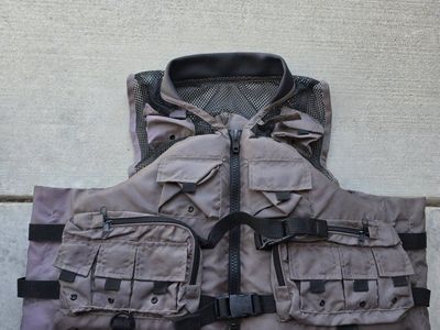 Gray Multi-Pocket Fishing Life Vest PFD