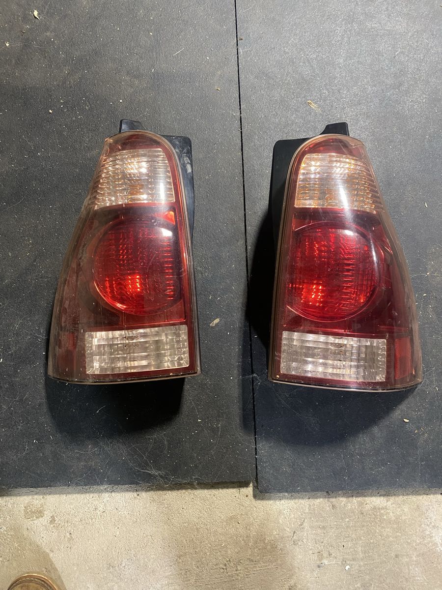 4Runner 4th Gen Taillights, Pair