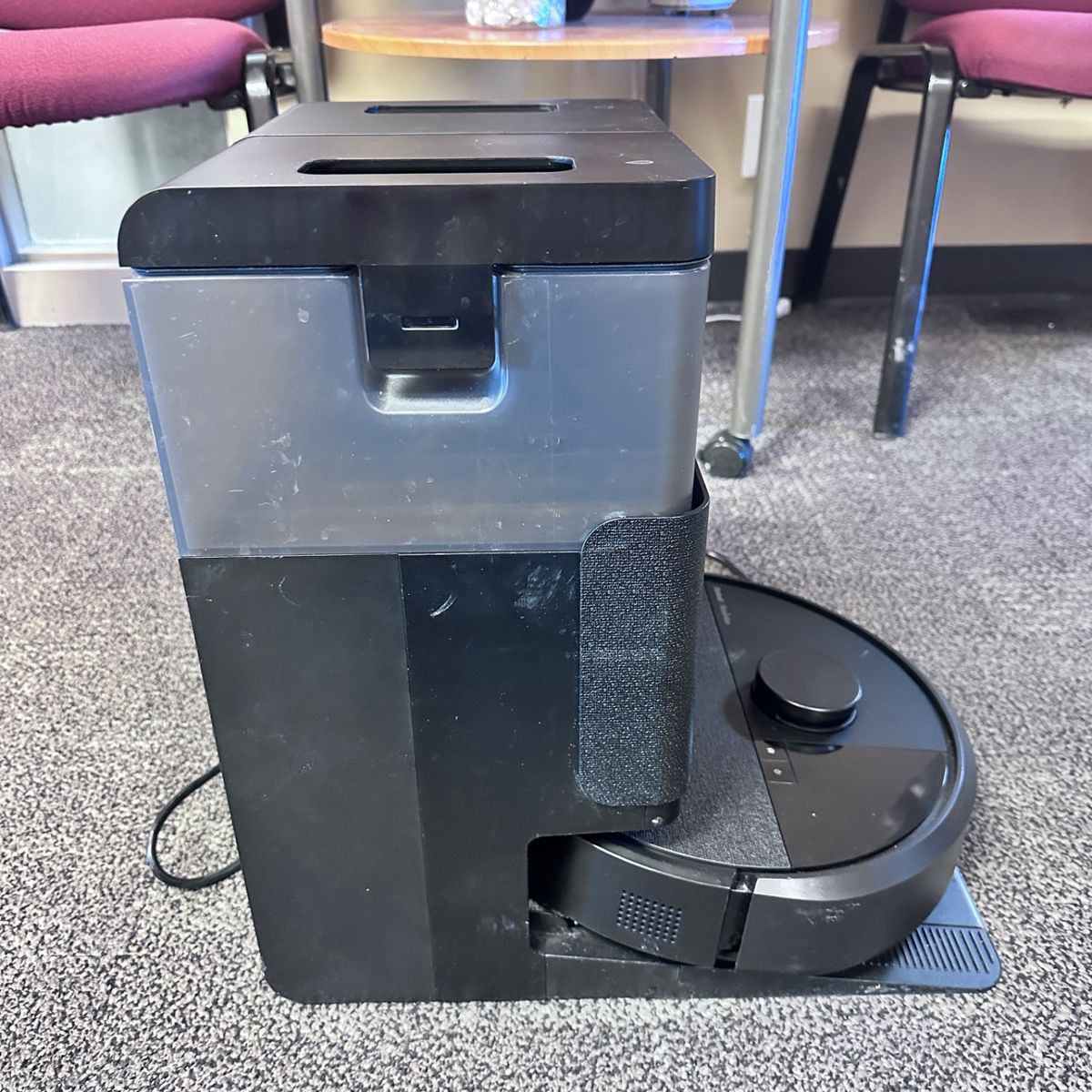 Main image 3