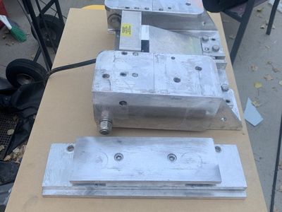Outboard motor tilt and trim unit. CNC T130.