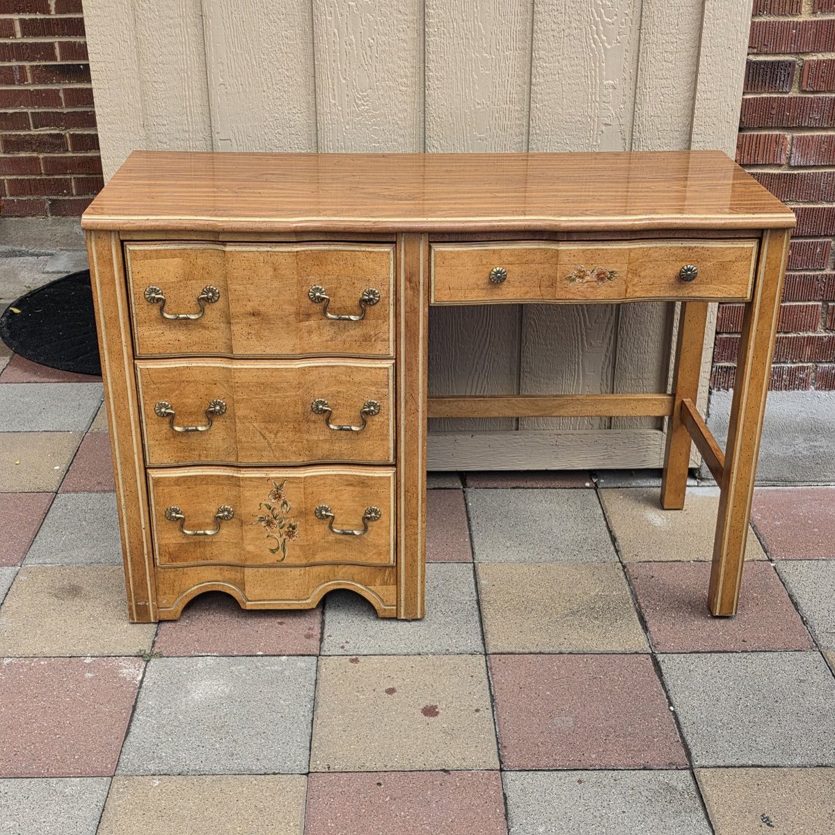 4 Drawer Desk