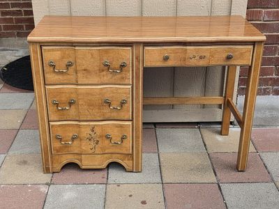 4 Drawer Desk