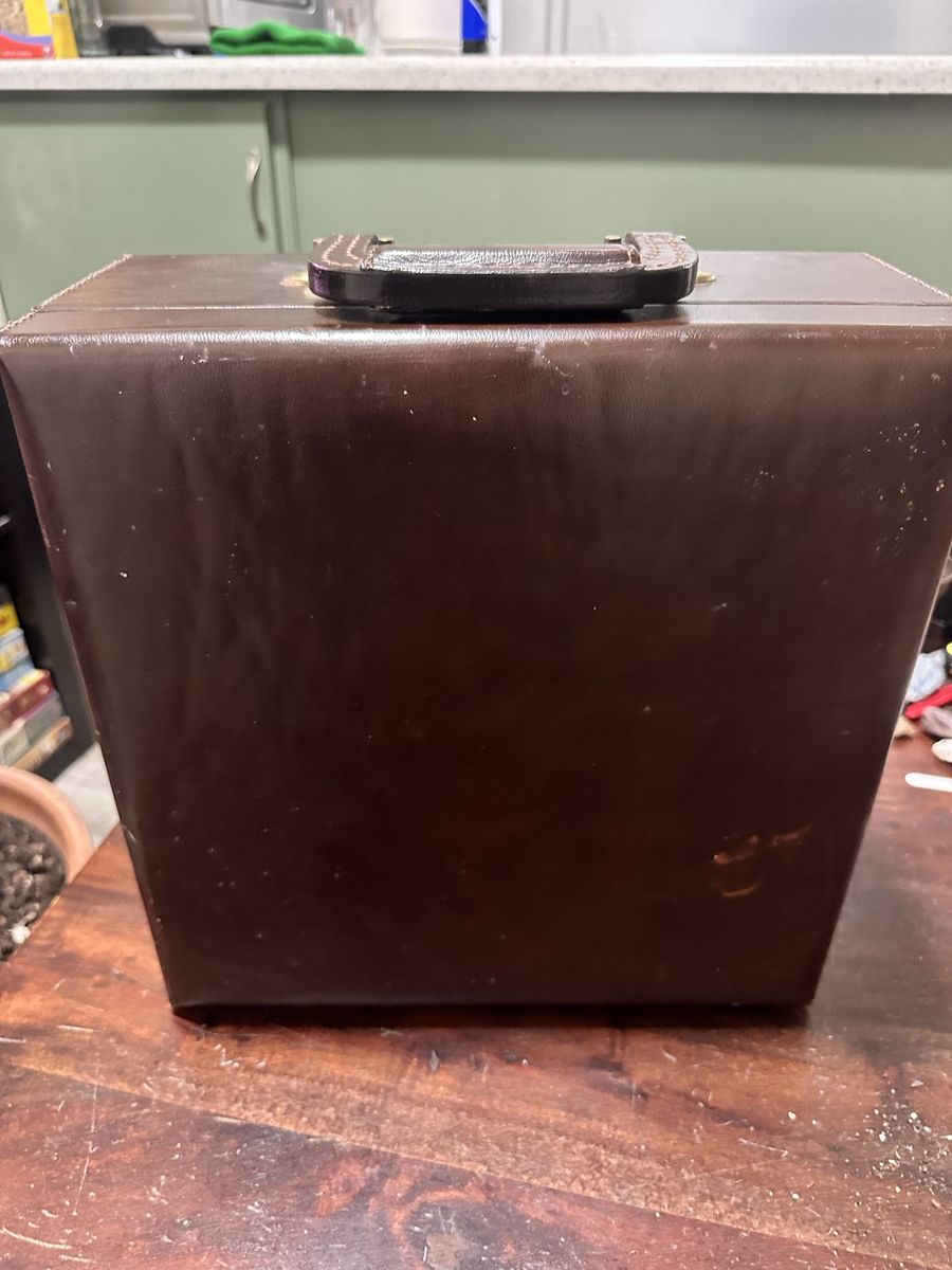 Traveling bartender suitcase