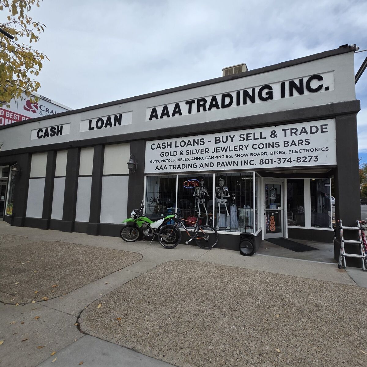 We buy sell/trade vehicles,trailers,atv,mx,more