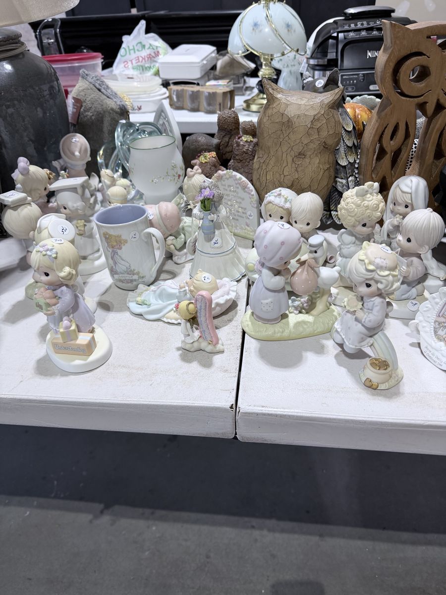 Main image 12