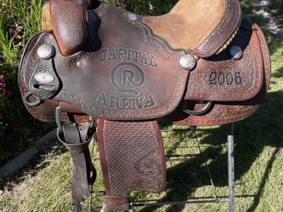 Western saddle