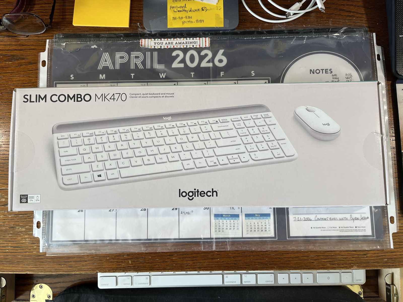 MK470 Logitec wireless mouse and keyboard