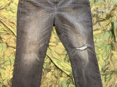 Old Navy Rockstar Super Skinny Jeans Faded Black - Size 20