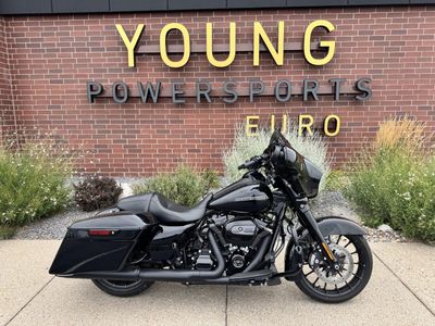 2018 Harley-Davidson Street Glide Special