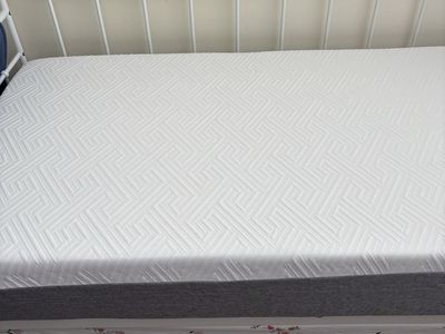 8” gel memory foam twin mattress
