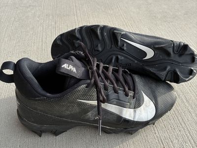 Mens Football Cleats
