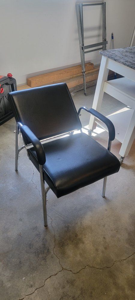 Black Upholstered Chrome Frame Salon Chair - Sturdy and Comfortable