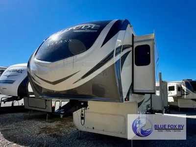 Used 2020 Grand Design RV Solitude S-Class 3740BH