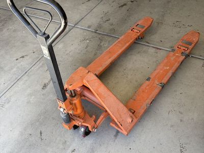 Pallet Jack