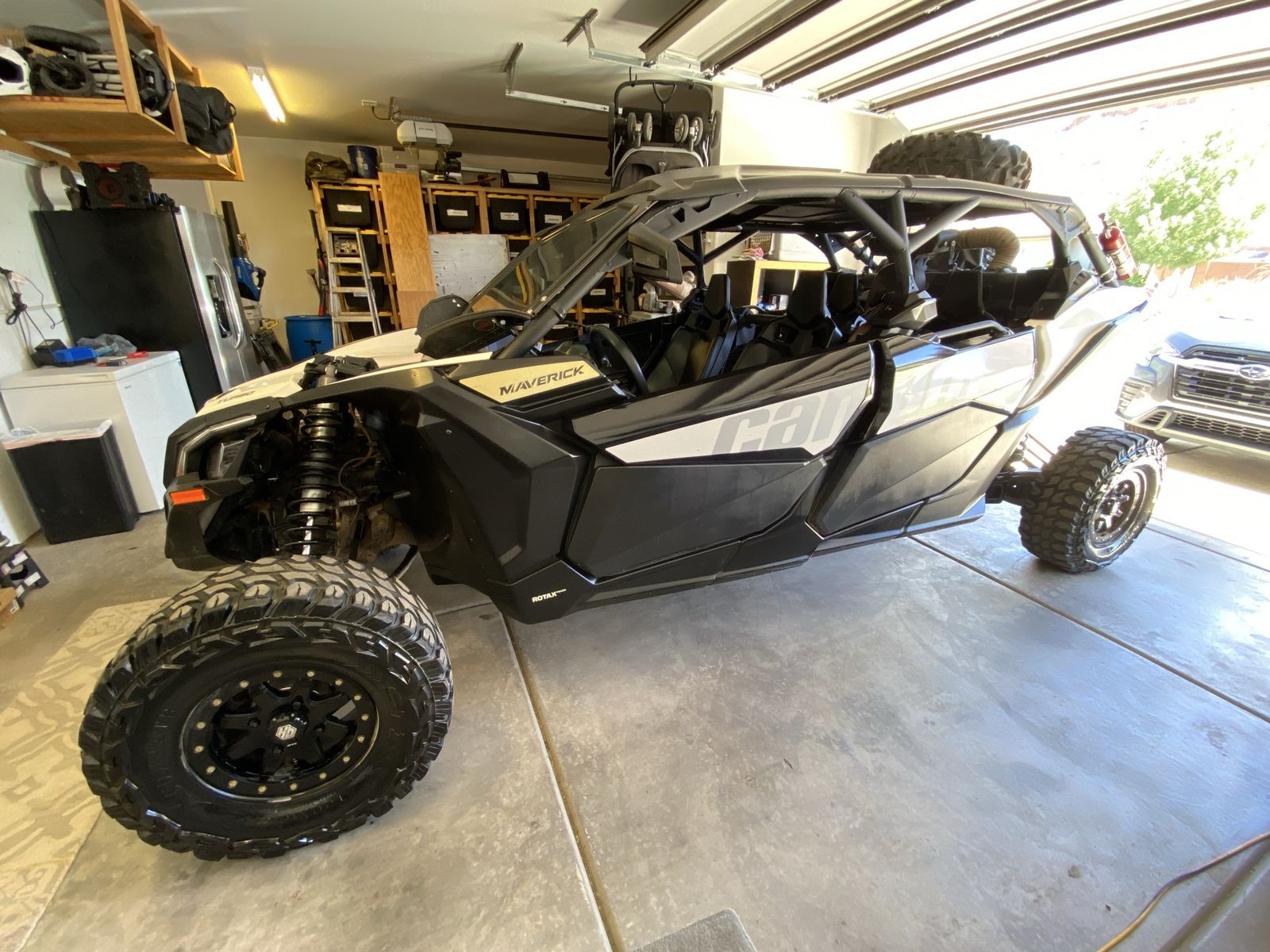 2019 Can-Am Maverick X3 Turbo Side-by-Side UTV - 4 Seater, White & Black