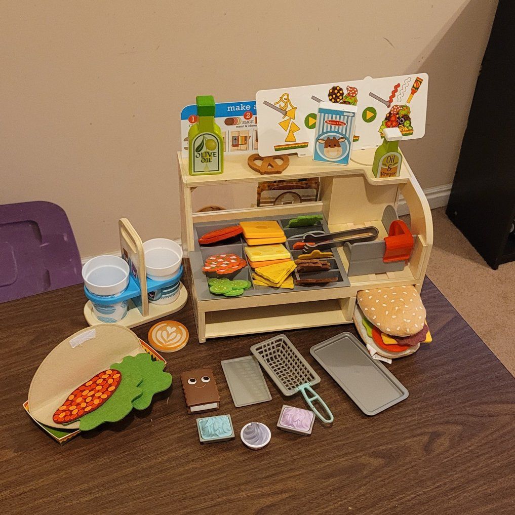 Melissa and Doug sandwich counter
