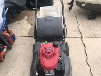 Honda HRX217 mower, $550