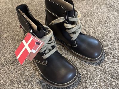 Duckfeet Boots size 36