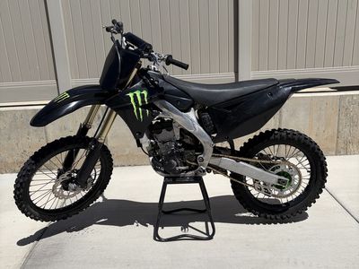 2010 KX250F Dirt Bike