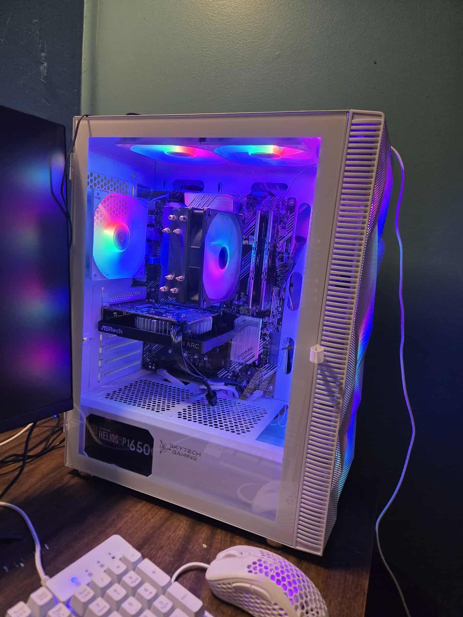 Omega 2 skytech gaming pc