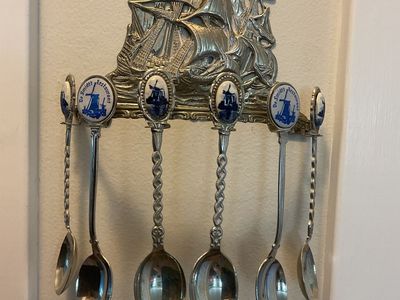 Vtg Ship Hanging Spoon HolderW/ Set Of 6 Spoons