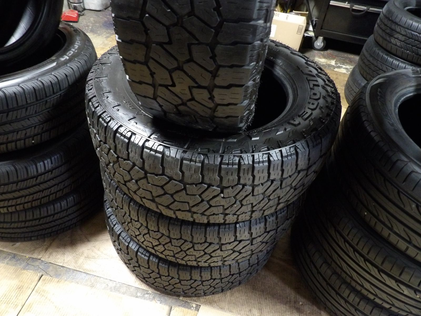 245/65R17 FALKEN WILDPEAK A/T4W SET USED TIRES