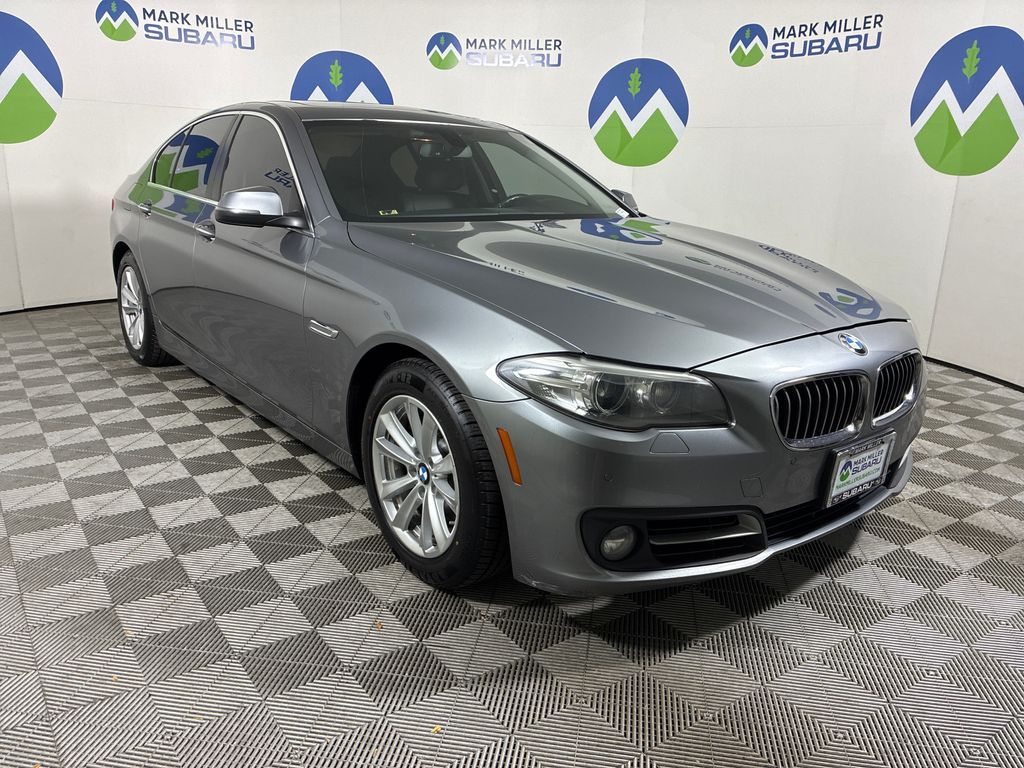 2016 BMW 5 Series 528i