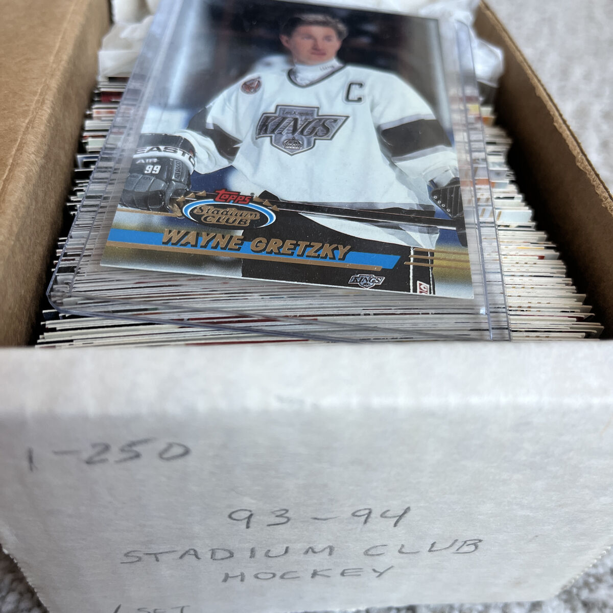 1993-94 Stadium Club Hockey Card Set 250 Gretzky
