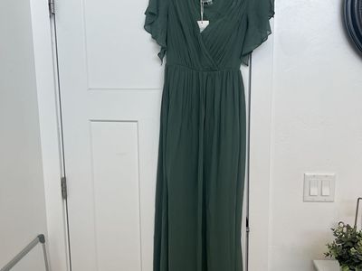 Ever Pretty Women's Green V-Neck Maxi Bridesmaid Dress EE0164AEU08, Size Large, New with Tags