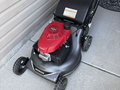 Honda HRR216 ( NEW CONDITIONS )